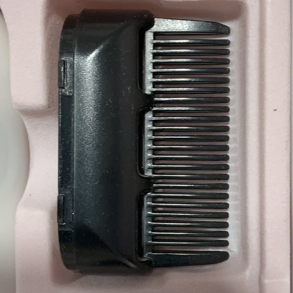 LUXE AND WILLOW Opulence Lightweight Hair Dryer with Three Comb Attachments NIB - Picture 6 of 12